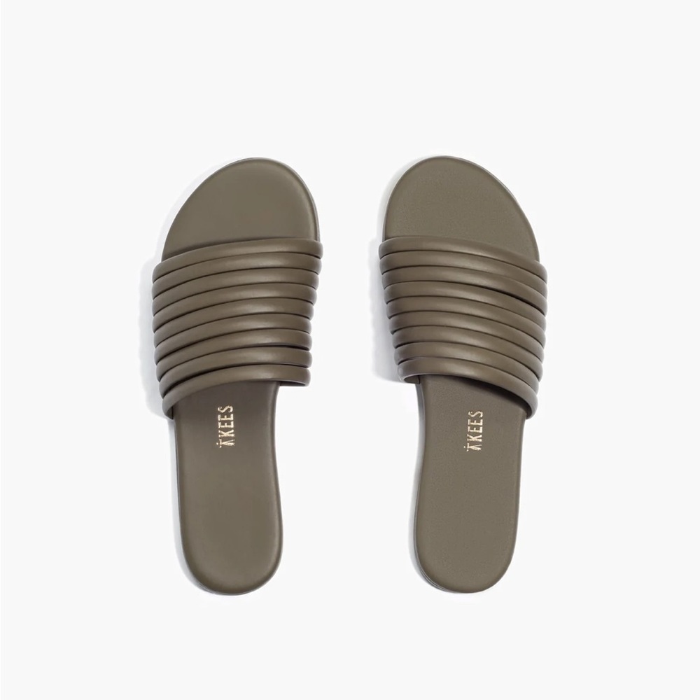 Tkees summer Caro sandal - multi strap green sandal in dark green khaki size 7